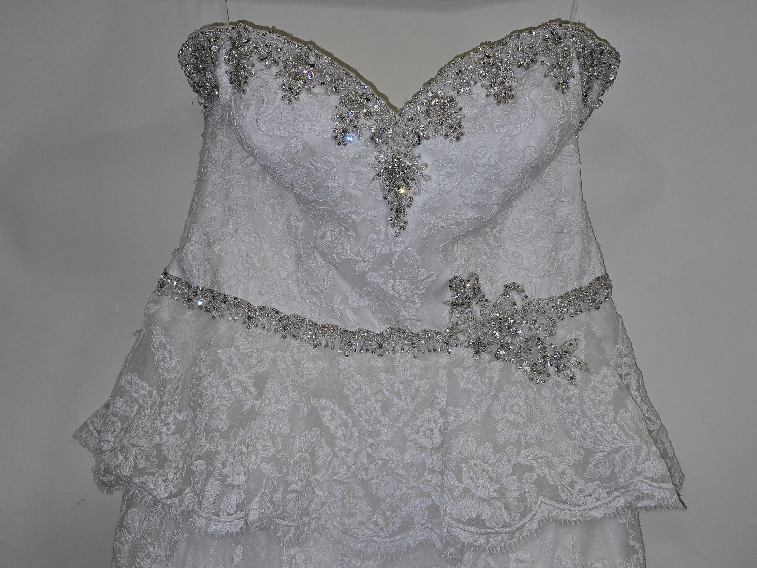 Mori Lee Peplum wedding dress, UK Size 28 - Image 8