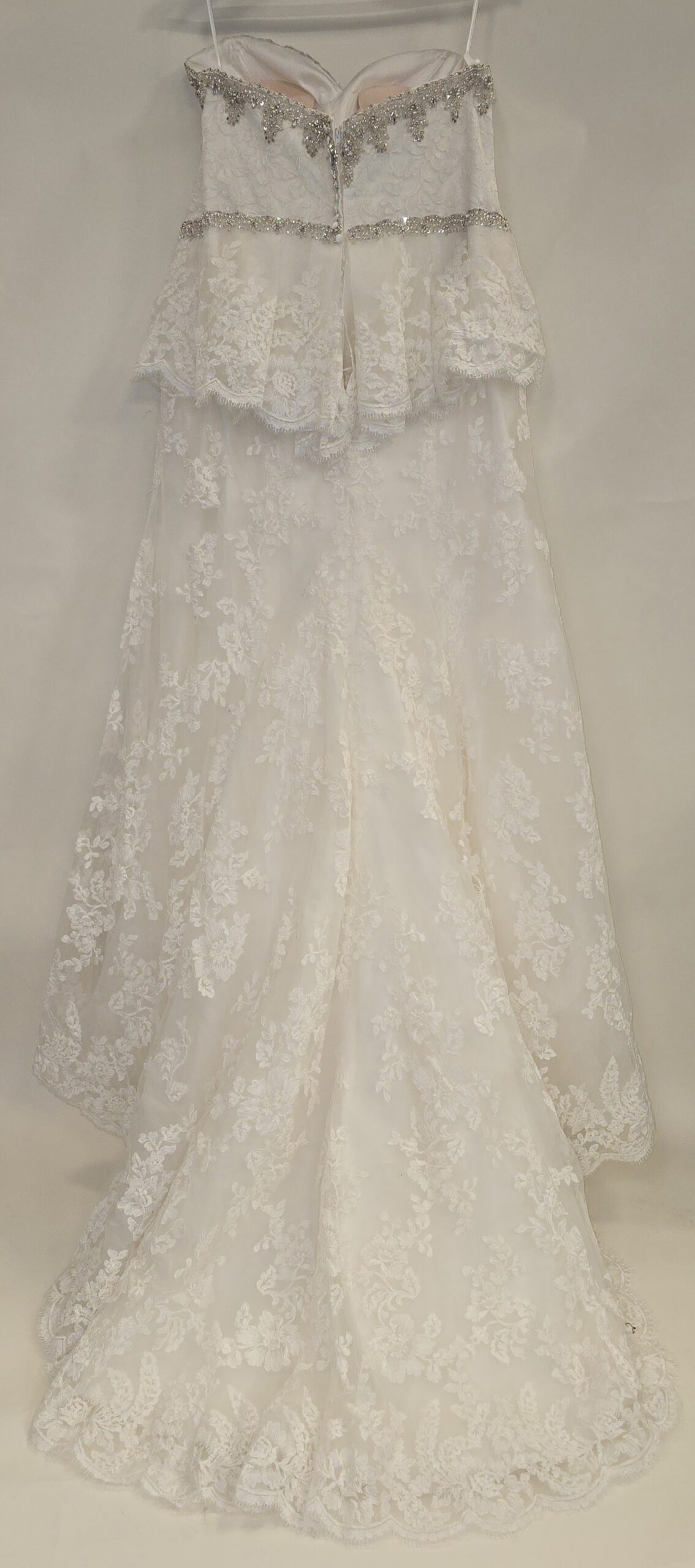 Mori Lee Peplum wedding dress, UK Size 28 - Image 6